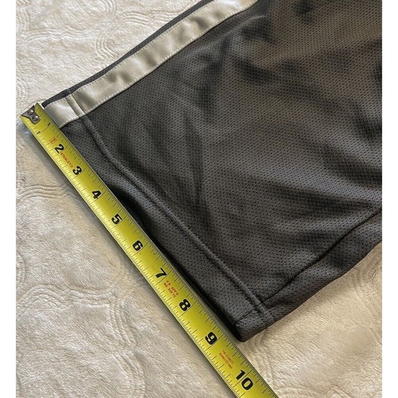 Nike Gray Sweatpants with White Stripes - Picture 5 of 15